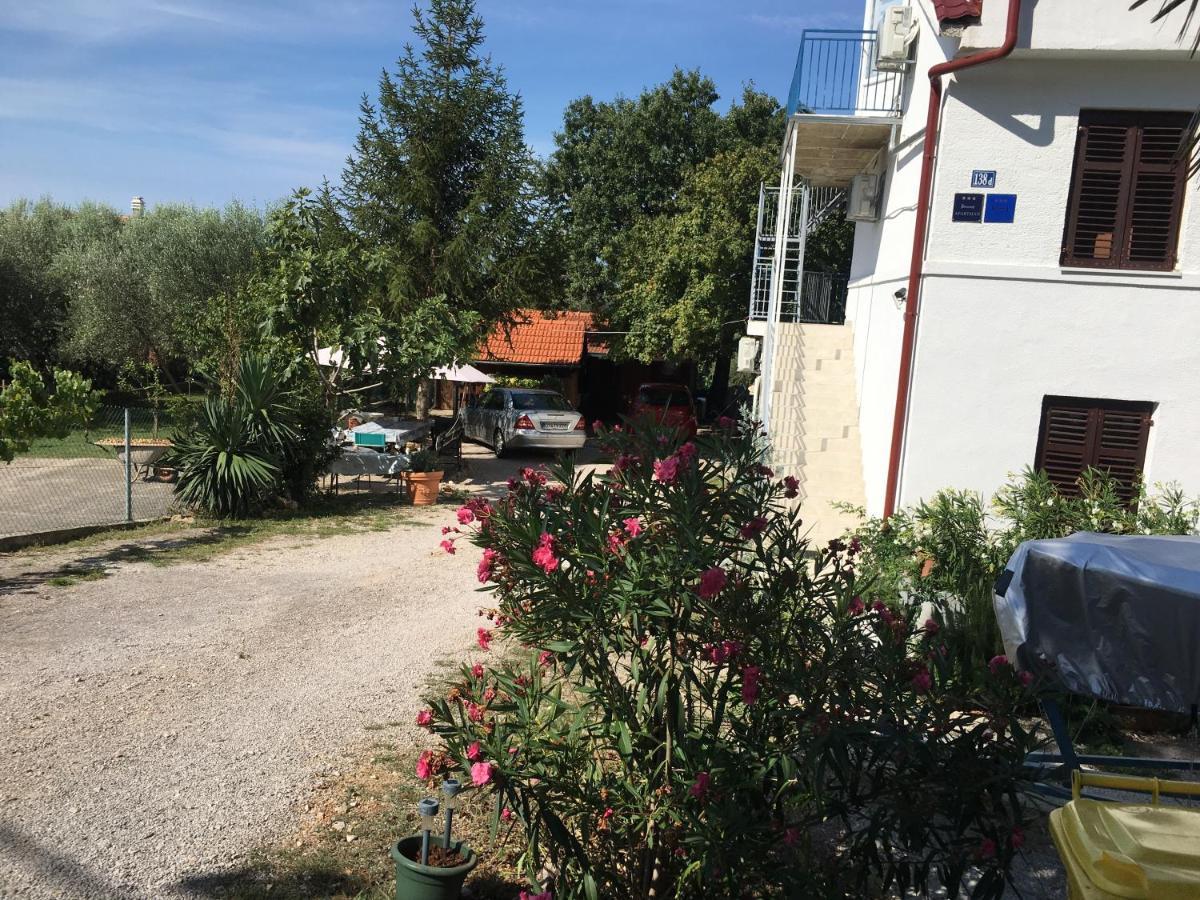 מאלינסקה Apartmani Niessner מראה חיצוני תמונה