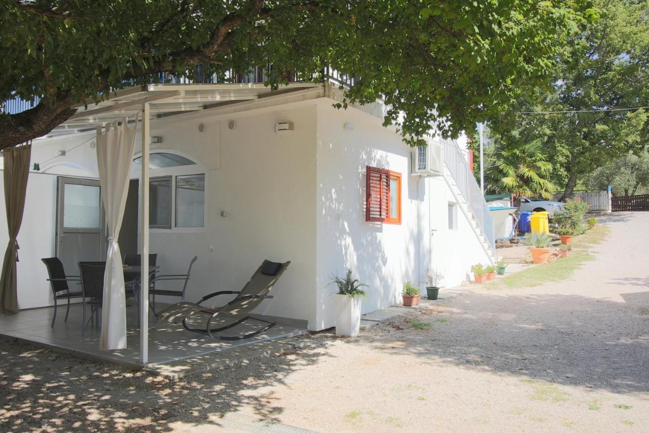 מאלינסקה Apartmani Niessner מראה חיצוני תמונה