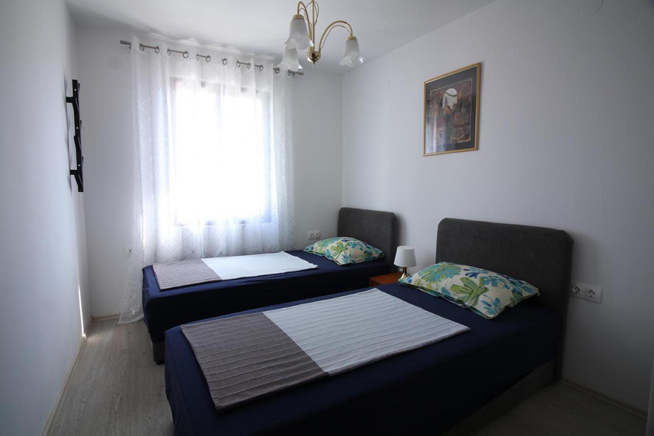 מאלינסקה Apartmani Niessner מראה חיצוני תמונה
